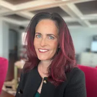 Colleen McCreary headshot