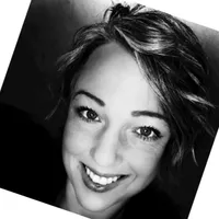 Marie Garrigue headshot