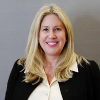 Jennifer C. Roth headshot