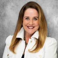 Heather Daniels headshot