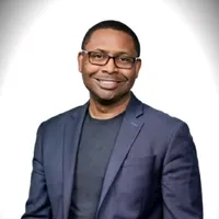 D'Mar Phillips headshot