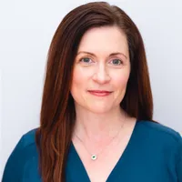 Andrea Cooper headshot