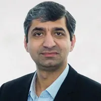 Ritesh Daryani headshot