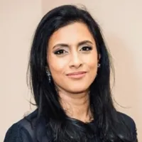 Armi Noorata headshot