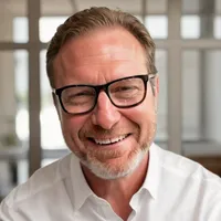 Michael Baer headshot